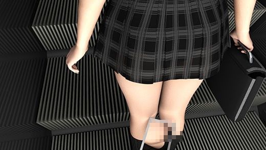 エスカレーターでスカートの真下に手鏡を差し入れるという古典的な手段で激ミニちゃんのパンティを覗き見る盗撮行為。（PV:黒のスカパン編）4